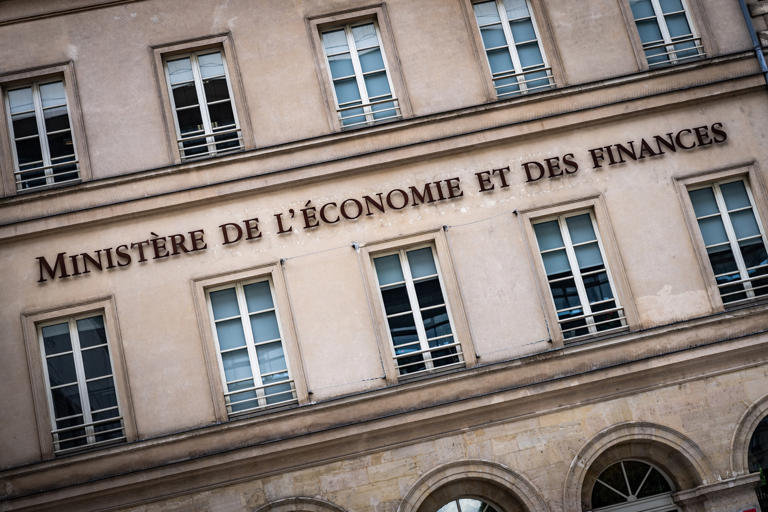 Raul Magni Berton : Pour réduire la dette publique changeons de régime, plutôt que de gouvernement