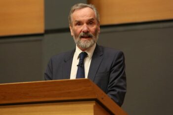 En France comme ailleurs, l'Etat a été profondément déstabilisé par la révolution néo-libérale" Entretien magistral d'Alain Supiot par Arnaud Teyssier