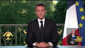 Les carnets apocryphes d'Emmanuel Macron :" Voilà la vraie raison de ma déception le soir du second tour : la clarification qu'aurait apporté une victoire du RN n'aurait pas lieu "
